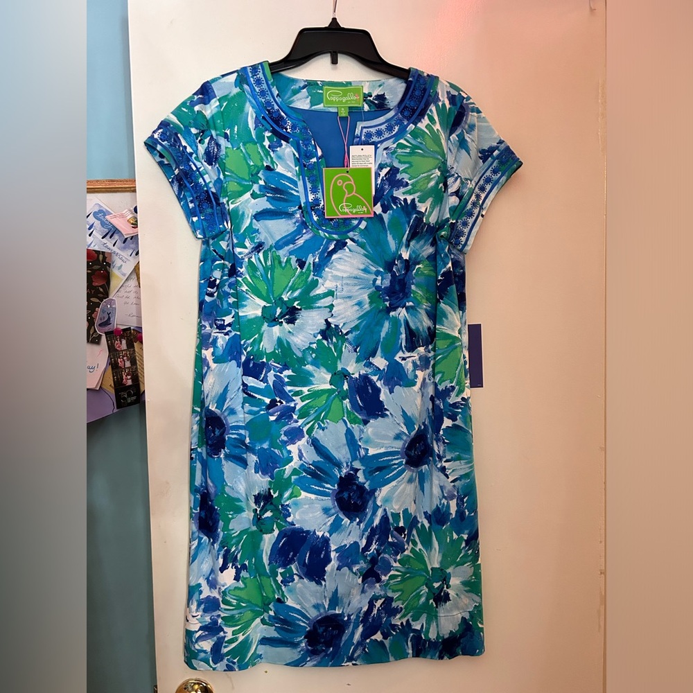 women’s dress; slightly stretchy horizontally
